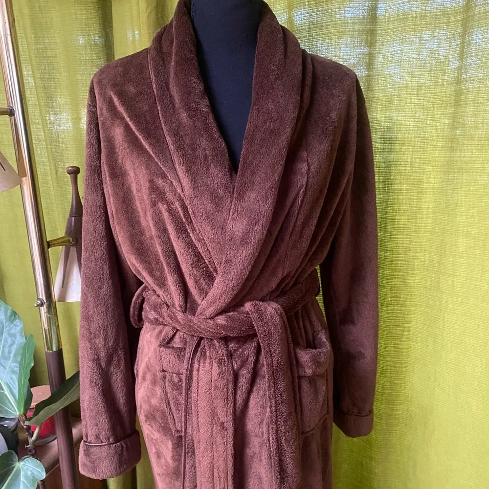 Minx Plush Robe - Picture 2 of 10